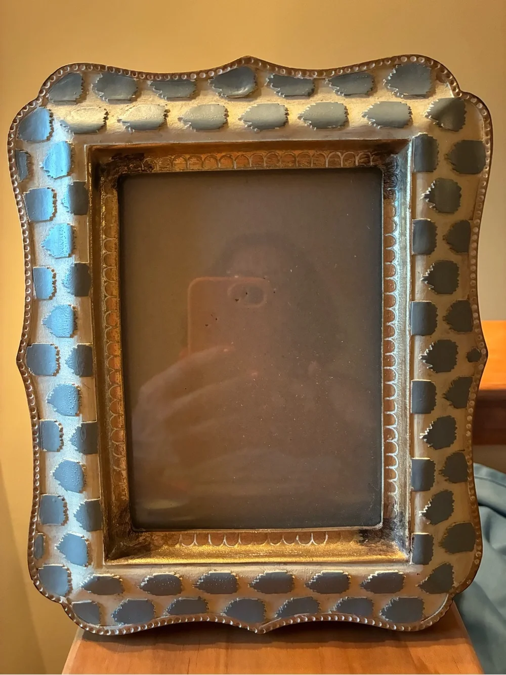 Decorative Gold and Gray Scalloped Picture Frame - Home Accents